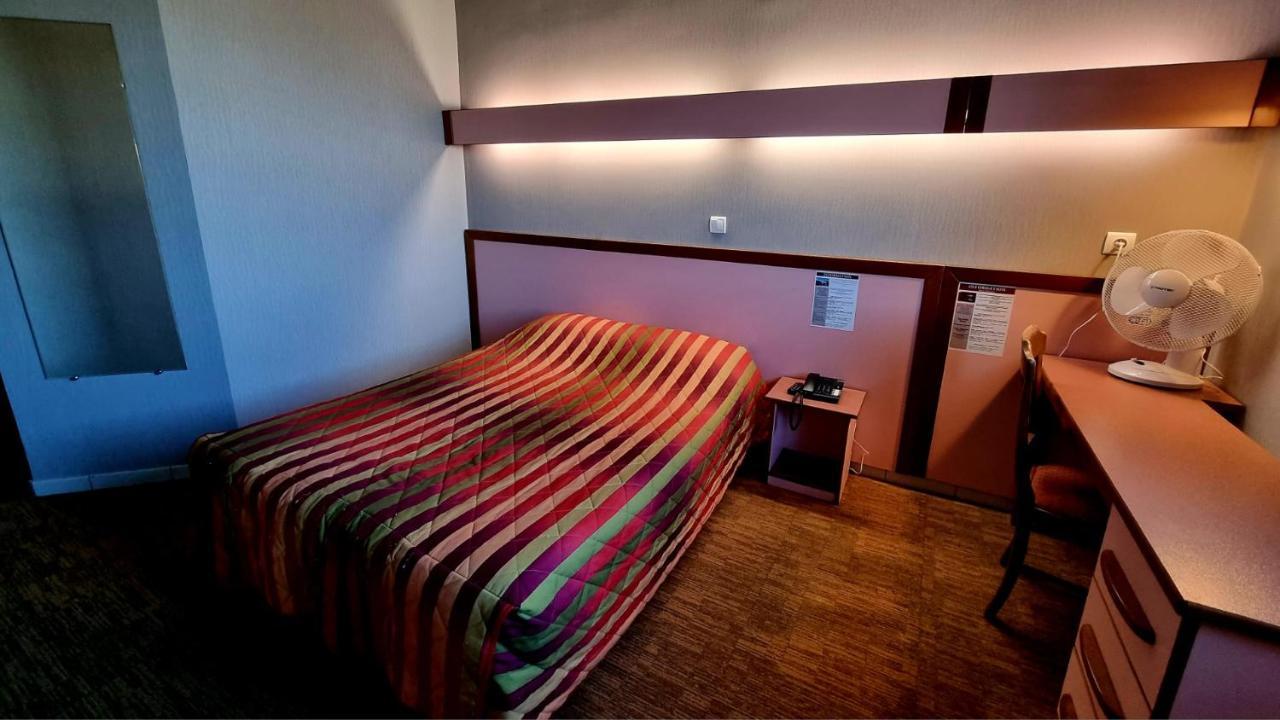 Hotel Siatel Chateaufarine 3*