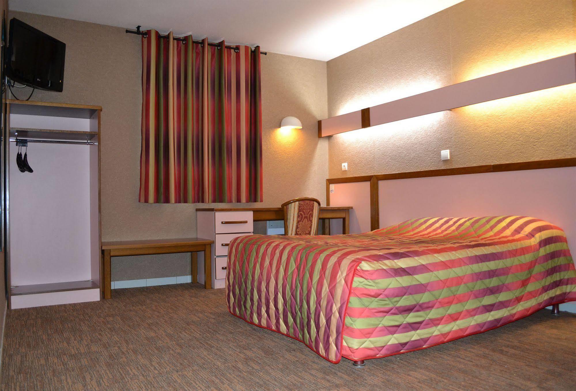 Hotel Siatel Besancon Chateaufarine 3* Besancon